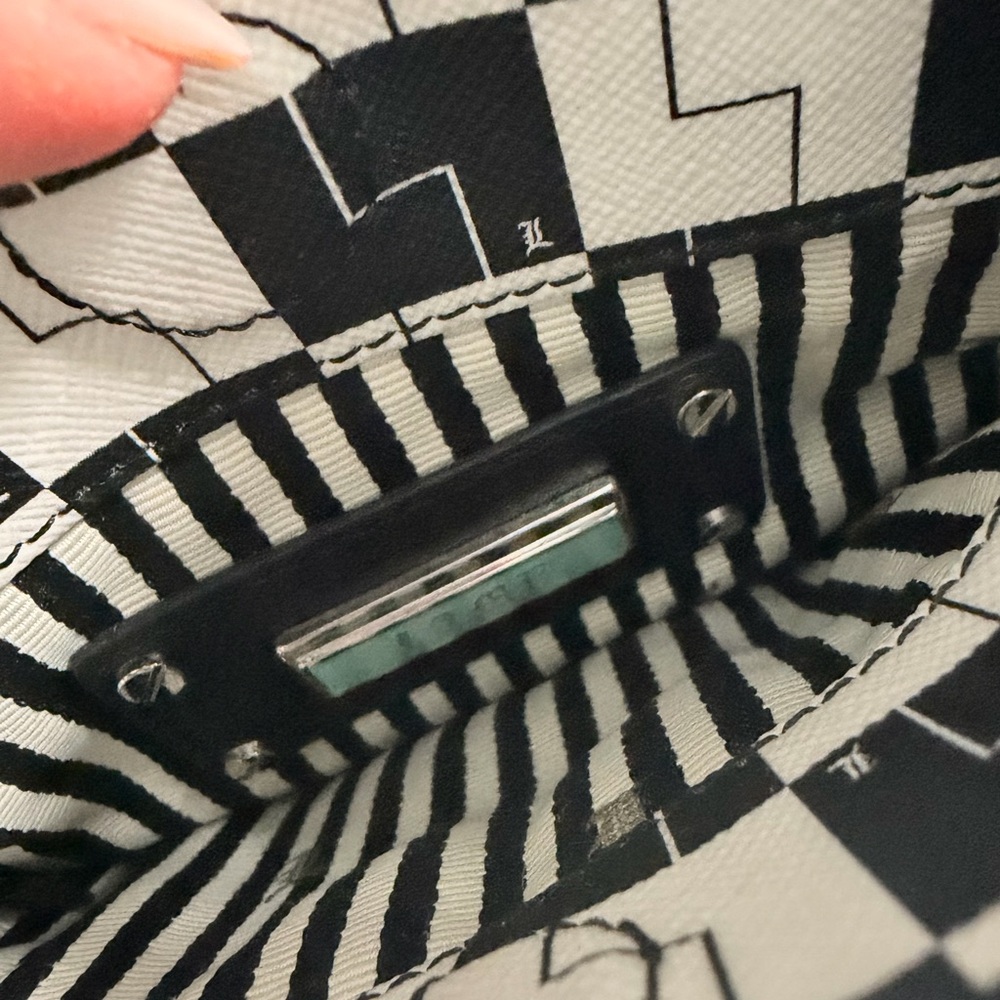 L.A.M.B cross body bag - Picture 3 of 4